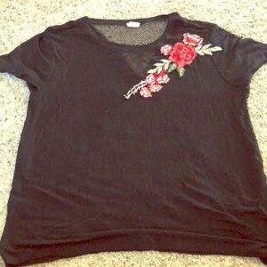 Black flower shirt large. (Juniors)